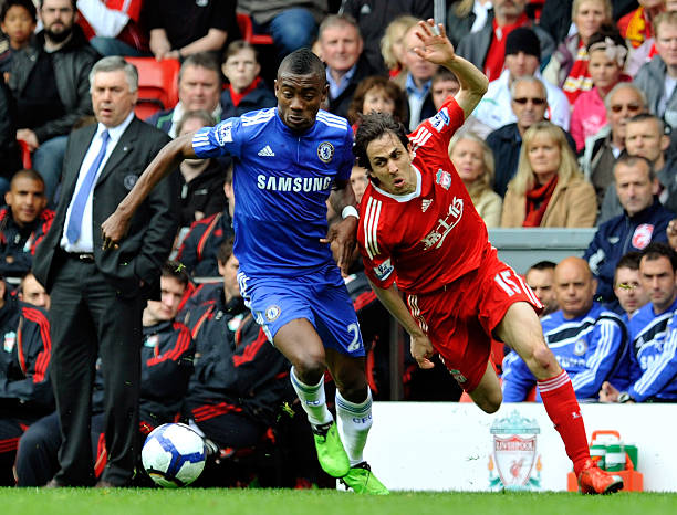 中的稳固地 中的稳固地